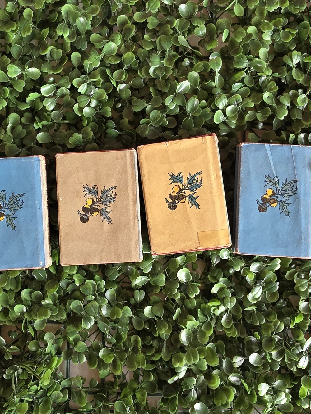 Vintage 1962 Maurice Sendak The Nutshell Library Mini Book Box Set (4 Books)